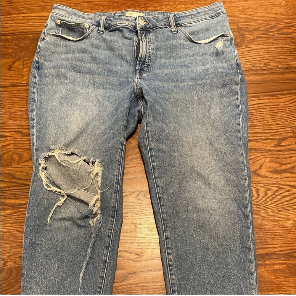 Madewell MidRise Jeans distressed size 18